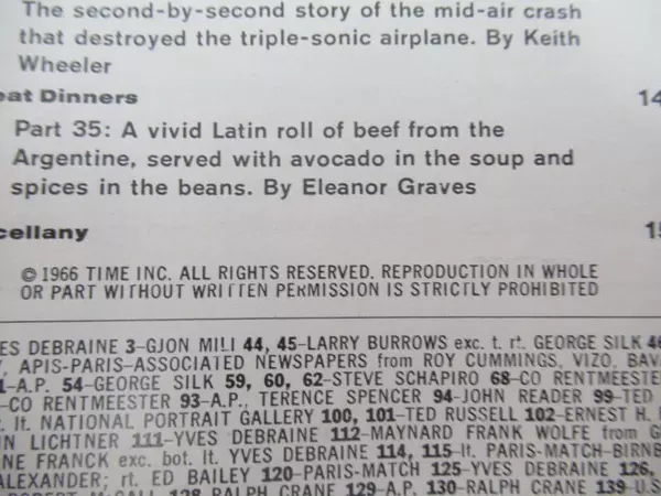 Vintage LIFE Magazine Nov 11 1966 Belmundo Fashion Ads Collectible