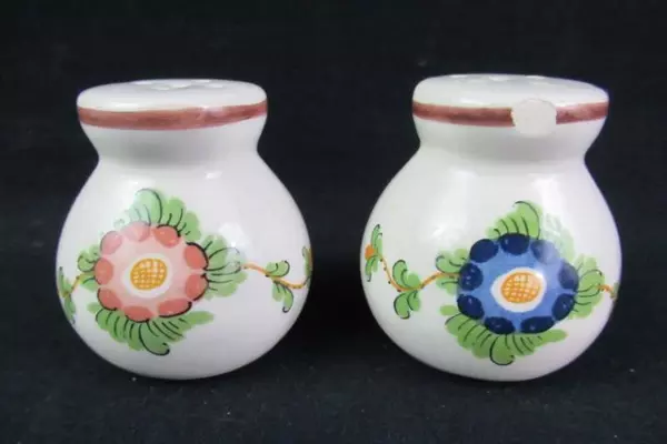 Vintage Ceramic Salt & Pepper Shakers Floral Design Cream Brown Chipped