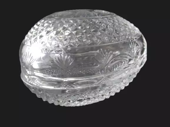 Vintage 1977 Avon Fostoria Crystal Egg Soap Dish Decorative Box Mother’s Day