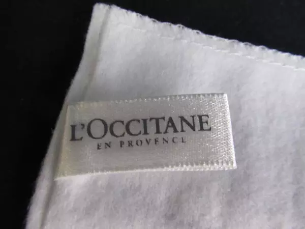 L'Occitane En Provence Shoe Cleaning Mitt White Felt 7"x5.5" Very Good
