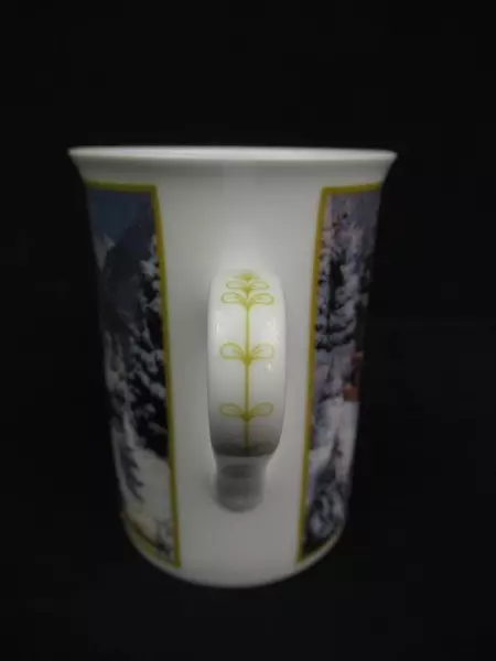 MJ Hummel "Ride Into Christmas" Collectible Mug Danbury Mint Porcelain