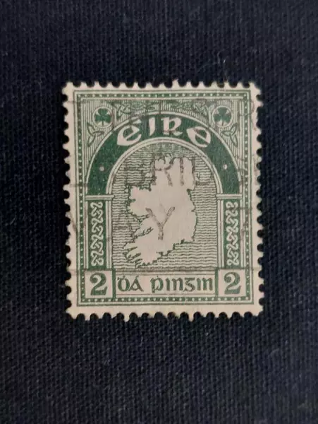 Rare Vintage 1930s Eire 2 Pinsin Green White Used Irish Stamp Collectible