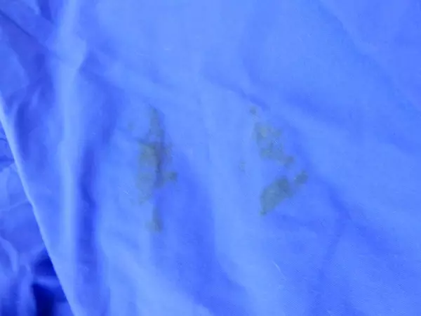 Vintage REI Blue Nylon Half Zip Rain Coat Size L with Hood, Good Condition