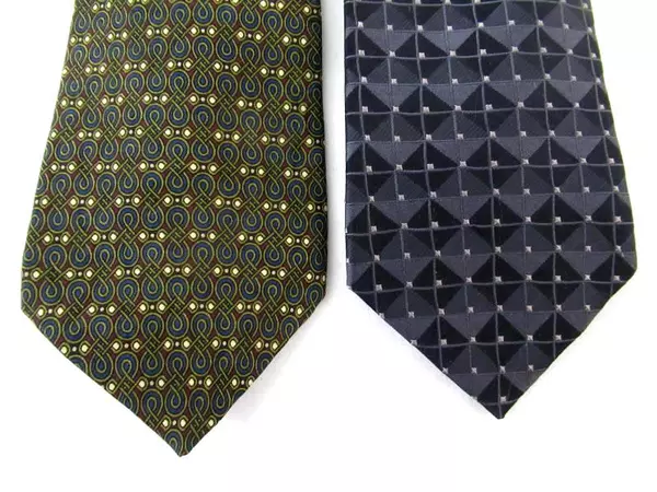 Lot of 2 Neckties Perry Ellis Black Geometric Clubfellow Blue Wine Gold Toned 