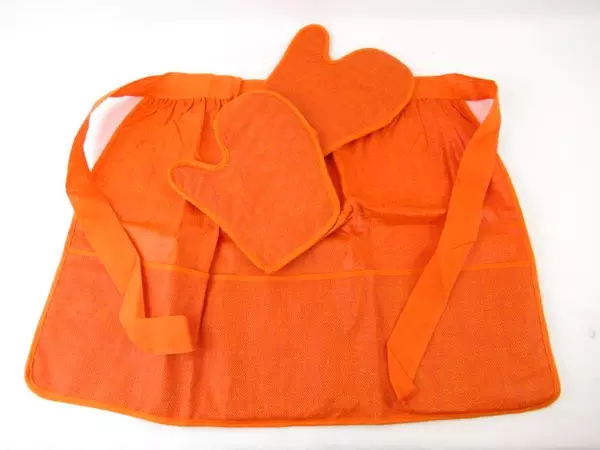 Bright Orange Easy Clean Kitchen Apron Set with Mitts & Potholders - Pre-Owned