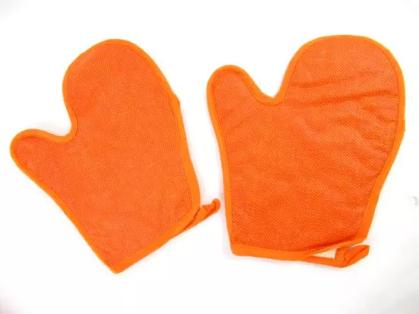 Bright Orange Easy Clean Kitchen Apron Set with Mitts & Potholders - Pre-Owned