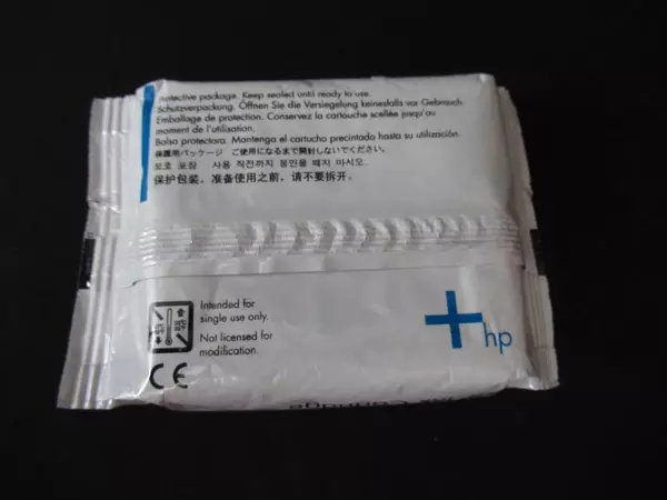 HP 88 Cyan Ink Cartridge C9386A Sealed - Expired 07/2013