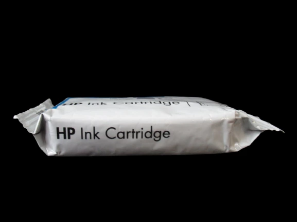 HP 88 Cyan Ink Cartridge C9386A Sealed - Expired 07/2013