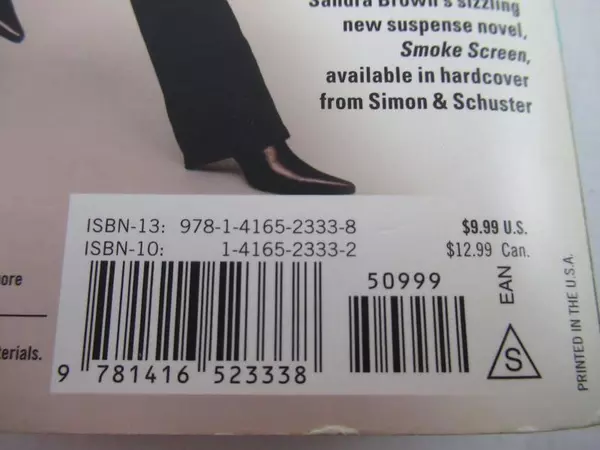 Play Dirty by Sandra Brown 2007 Pocket Books Paperback - Very Good Condition