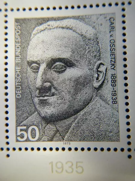 Lot of 3 Mint Unused Germany 50 Pfennig Stamps 1926 1927 1935 Souvenir Sheet