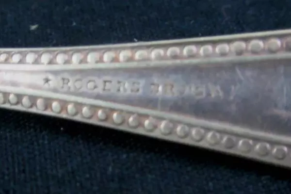 Vintage 1867 Rogers Bros A1 Silverplate Beaded Teaspoon 6" Good Condition
