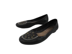 Apostrophe Gretal 566 Black Leather Studded Flats Women's Size 8 Good Condition