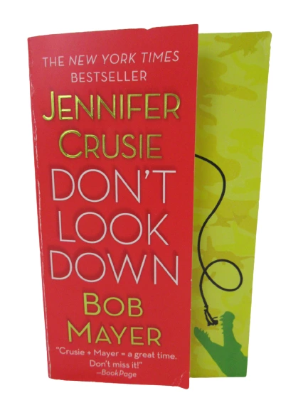 Don't Look Down by Jennifer Crusie & Bob Mayer 2006 PB Romance Adventure