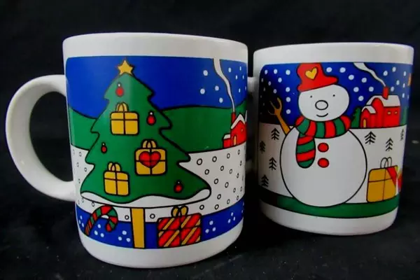 Set of 2 White Christmas Coffee Mugs with Holiday Scenes - Pre-Owned