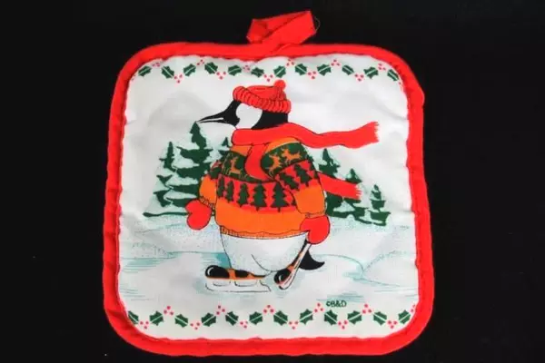 Vintage B&D Christmas Linens Set - Snowmen & Penguin Towels/Potholders Lot