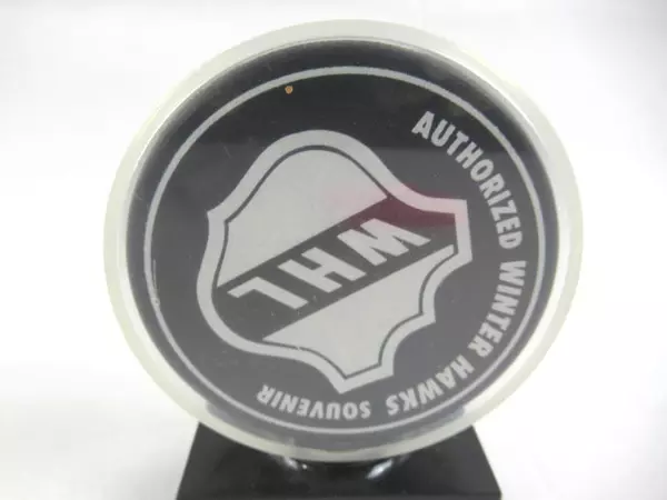 Autographed Portland Winter Hawks Hockey Puck 1996-1997 WHL Souvenir Display