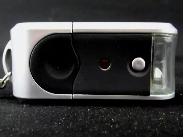 JWN T06 Panic Alarm Keychain Self Defense Safe Sound Personal Flashlight 102352