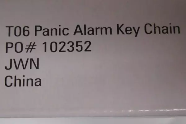 JWN T06 Panic Alarm Keychain Self Defense Safe Sound Personal Flashlight 102352