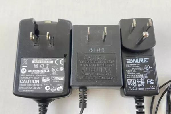 Lot of 5 Untested AC Power Adapters Uniden Motorola 2Wire 2-Prong