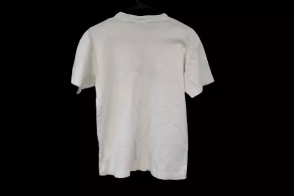 Vintage Island Shirts Hong Kong Embroidered T-Shirt Adult Small Stain