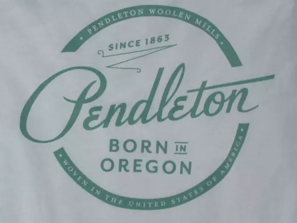 Pendleton OR Kids Tee Shirt Size 7/8 White Green Graphic Short Sleeve T-Shirt