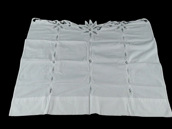 Vintage Floral Lace White Table Runner 28"x24" Linen Dining Home Decor