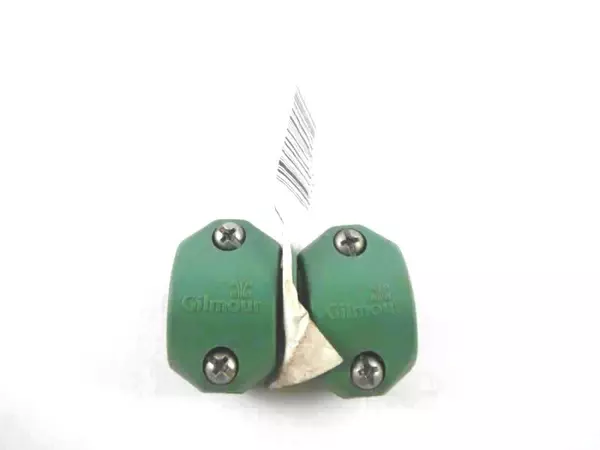 Gilmour 5/8" to 3/4" Hose Mender Coupler Green Reusable Leakproof