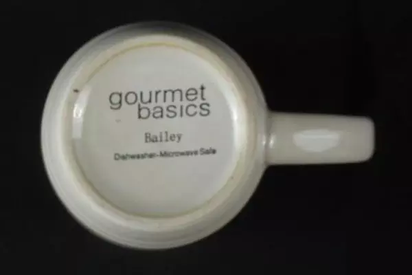 Set of 4 Gourmet Basics 10oz Coffee Mugs Bailey Brown Dishwasher Microwave Safe