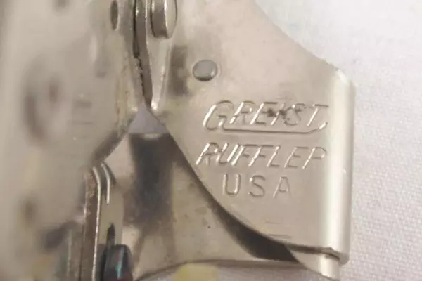 Vintage Greist Singer Sewing Machine Ruffler Foot USA Pat No 2593519 