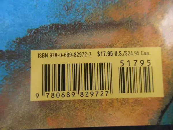 The Runaway Rice Cake by Ying Chang Compestine HCDJ 2001 - Good Condition