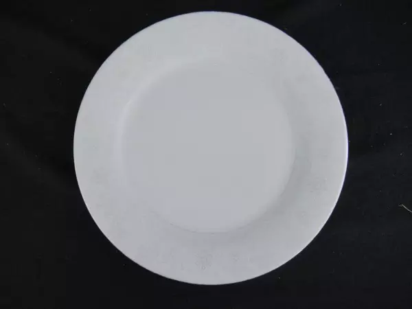 Vintage Crown Ming Queen's Lace 10.5" Dinner Plate Floral Silver Trim