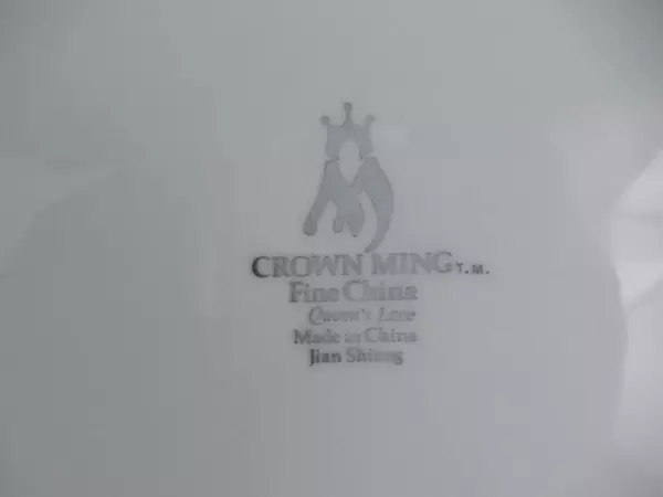 Vintage Crown Ming Queen's Lace 10.5" Dinner Plate Floral Silver Trim