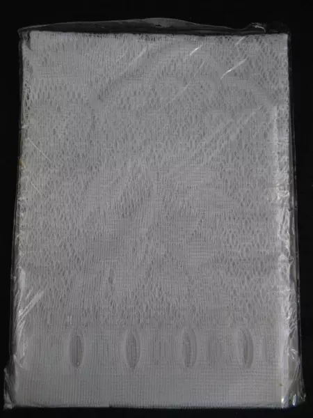 Vintage American Crafts White Floral Valance 60” x 16” Sealed Home Decor