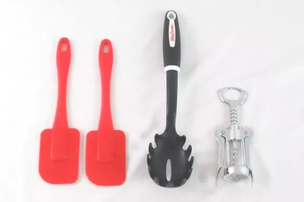 Kitchen Gadgets Lot: Spatulas, Measuring Spoons, Recipe Cards & More!
