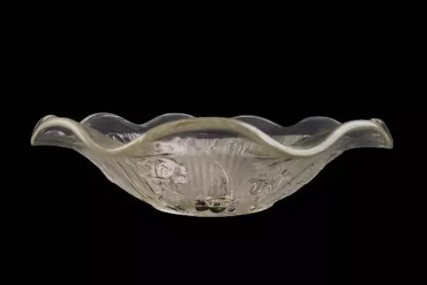 Vintage Jeannette Glass Iris And Herringbone Nine And A Half Inch Salad Bowl