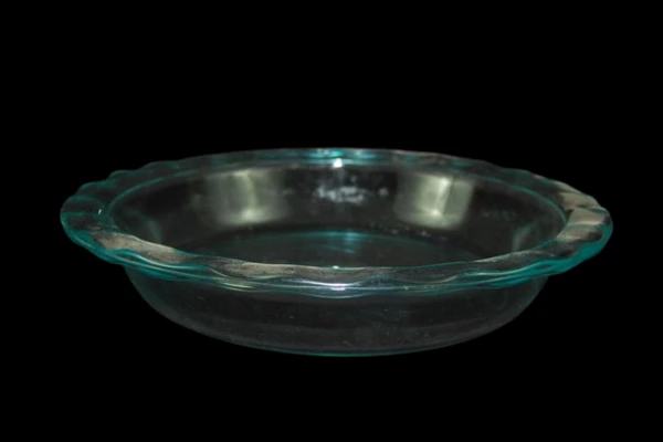 Pyrex 9 Inch Pie Plate Dish Clear Glass C209 Ruffled Scalloped Edges Bakeware
