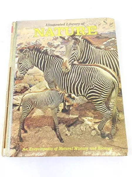 Illustrated Library of Nature 1971 Volume 1 Natural History Encyclopedia