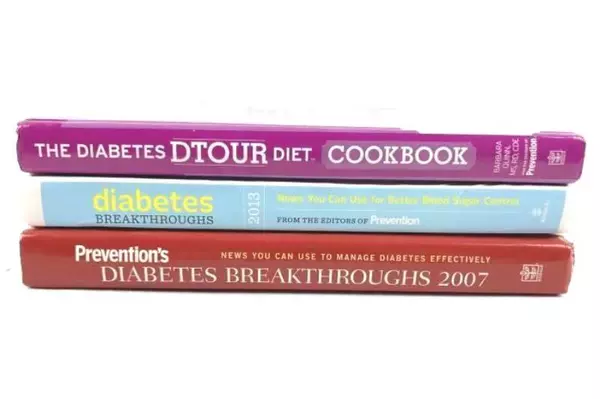 Lot of 3 Diabetes Cookbooks & Guides for Healthy Living - Pre-owned
