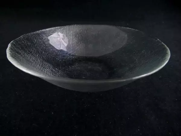 Lot of 4 Vintage Hammered Clear Glass Serving Bowls - Classic Design