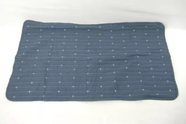 Lot of 4 Decorative Floral & Solid Pillowcases Shams Blue White Yellow