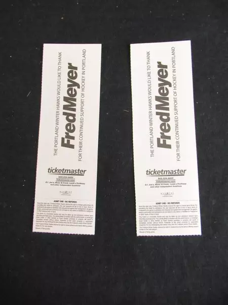 Lot of 2 Portland Winterhawks 2006 Playoff Tickets Round 1 Game 1