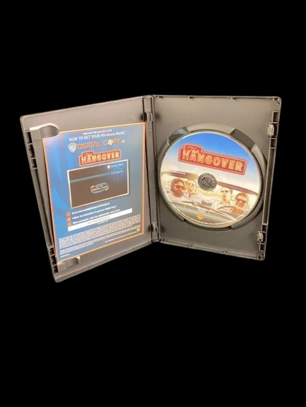 The Hangover DVD 2009 Warner Bros Rated R Zach Galifianakis Pre-Owned Good