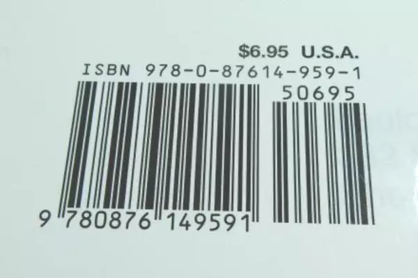 The Snow Walker by Margaret & Charles Wetterer PB First Avenue Editions 1996