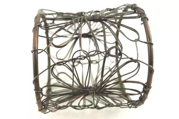 Set of 4 Pier 1 Imports Rustic Wire Napkin Rings Floral Round Made in India