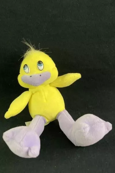 Trendmasters 1998 Plush Yellow Duck with Purple Beak 7" Stuffed Toy