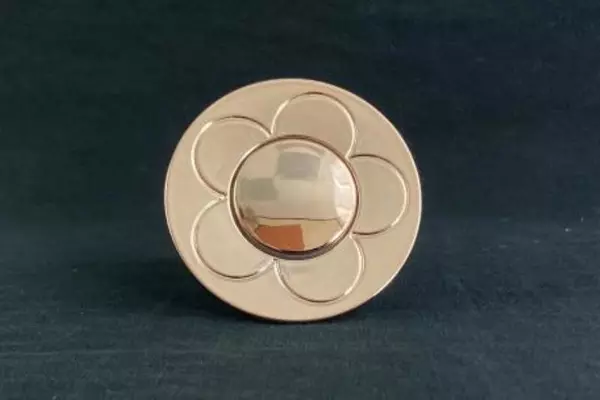 Rose Gold Flower Design Sink Shower Plug Stopper Universal 2" Pre-Owned