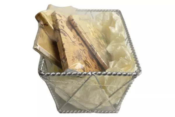 Sealed Tri-Coastal Designs Stationary Gift Set in Silver Basket - 2002