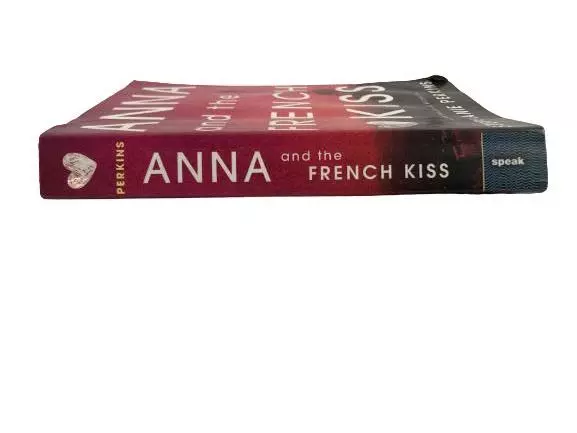 Anna and the French Kiss by Stephanie Perkins 2010 Paperback Good Condition