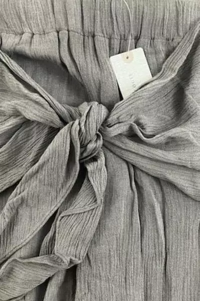 Hei Hei Gray Palazzo Pants Women's MP Petite NWT Tie Front Elastic Waist 