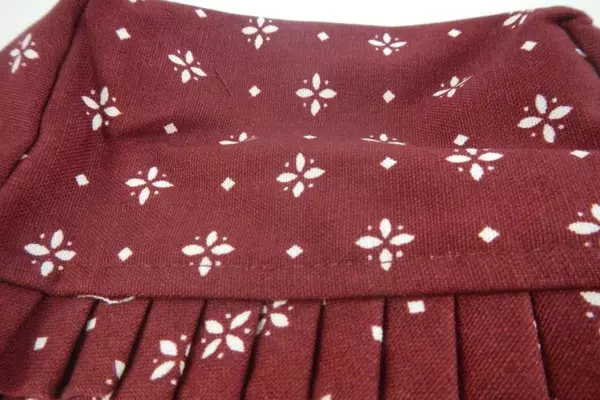 Longaberger Red Floral Cotton Basket Liner with Ruffle Edging, USA